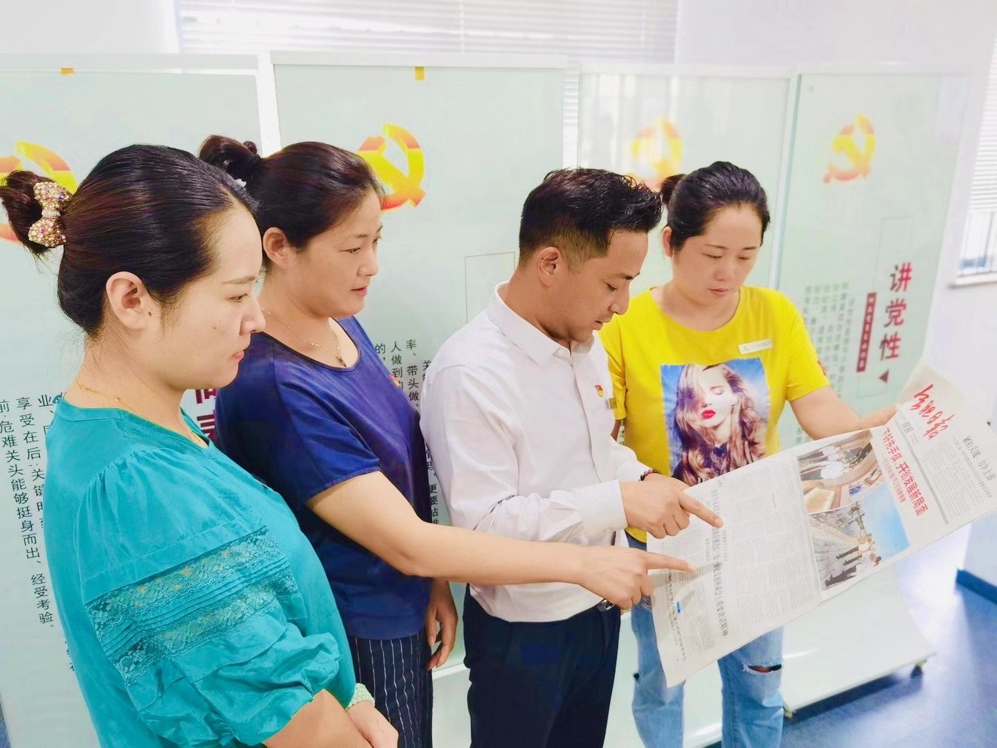 庐阳88858cc永利官网文创园党支部贯彻学习 习近平总书记考察安徽主要讲话精神