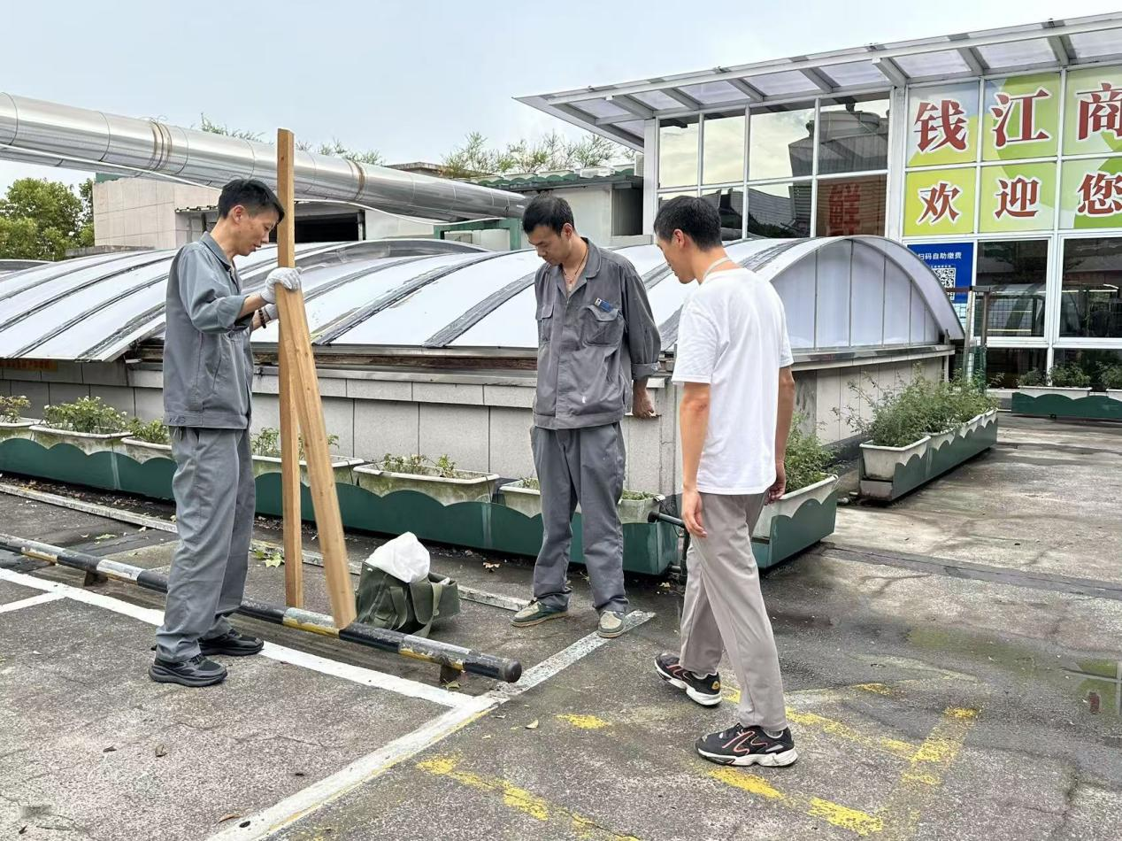 风雨退去，清静先行！钱江商城开展清静巡查事情