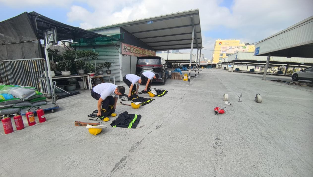 以赛促防强手艺 起劲备战消防运动会